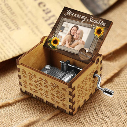 You Are My Sunshine - Gift for mom, grandma, grandpa, daughter, son, granddaughter, grandson, friend, sister, brother, aunt, uncle, dad - Personalized Hand Crank Music Box